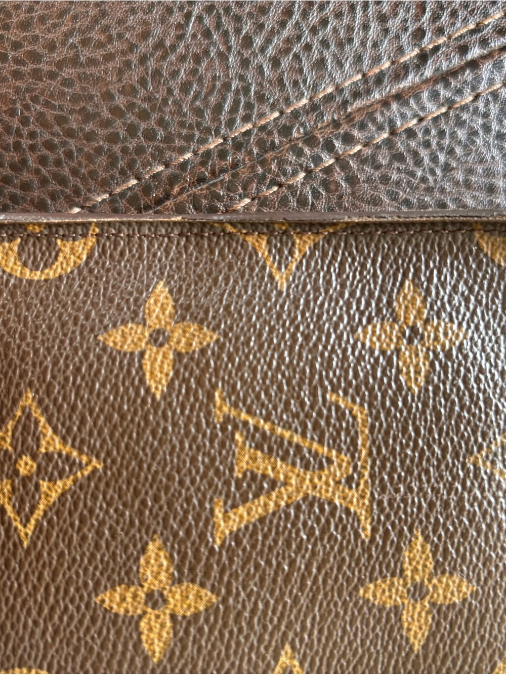 Louis Vuitton Monogram Canvas Brown & Gold Zip Wallet - Picture 14 of 16